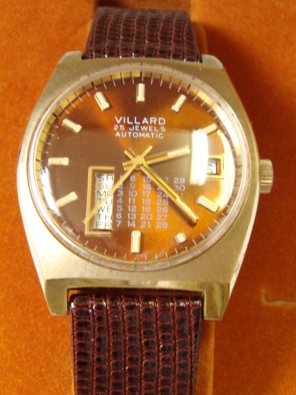 VINTAGE AUTOMATIC VILLARD ,RUN GREAT